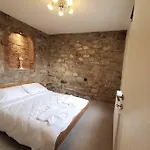 Karamese Tas Ev - Karamese Stone House 度假居 塞尔丘克