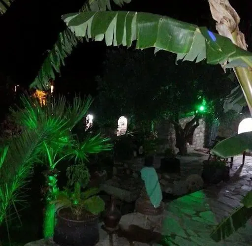 Karamese Tas Ev - Karamese Stone House Holiday home *