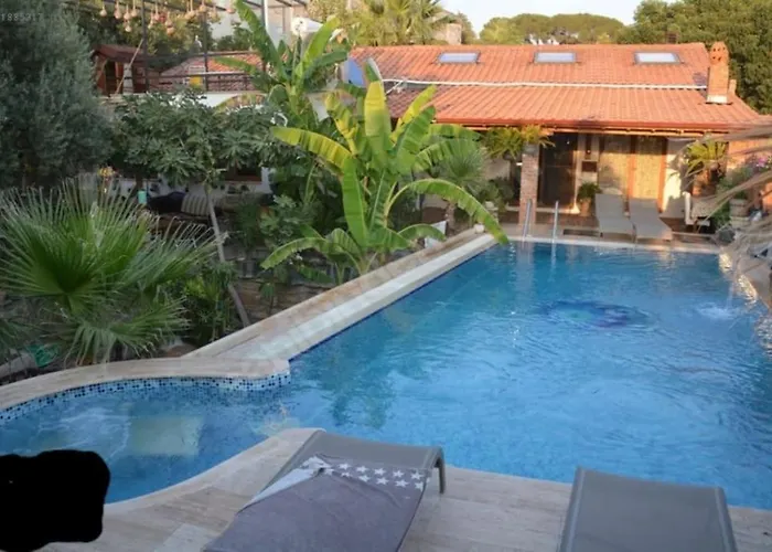 Karamese Tas Ev - Karamese Stone House *