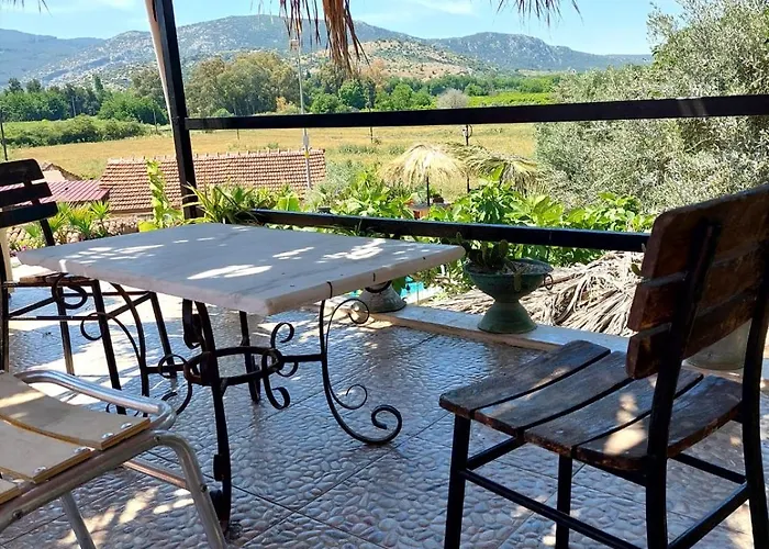 בית נופש Karamese Tas Ev - Karamese Stone House