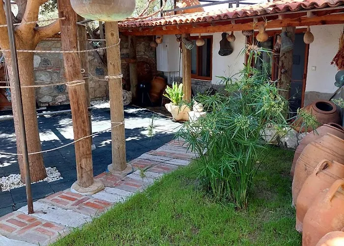 Karamese Tas Ev - Karamese Stone House בית נופש סלצ'וק