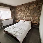 Karamese Tas Ev - Karamese Stone House Дом отдыха