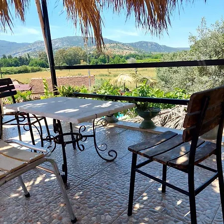 Tatil Evi Karameşe Taş Ev - Karameşe Stone House