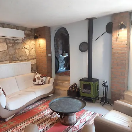 Tatil Evi Karameşe Taş Ev - Karameşe Stone House